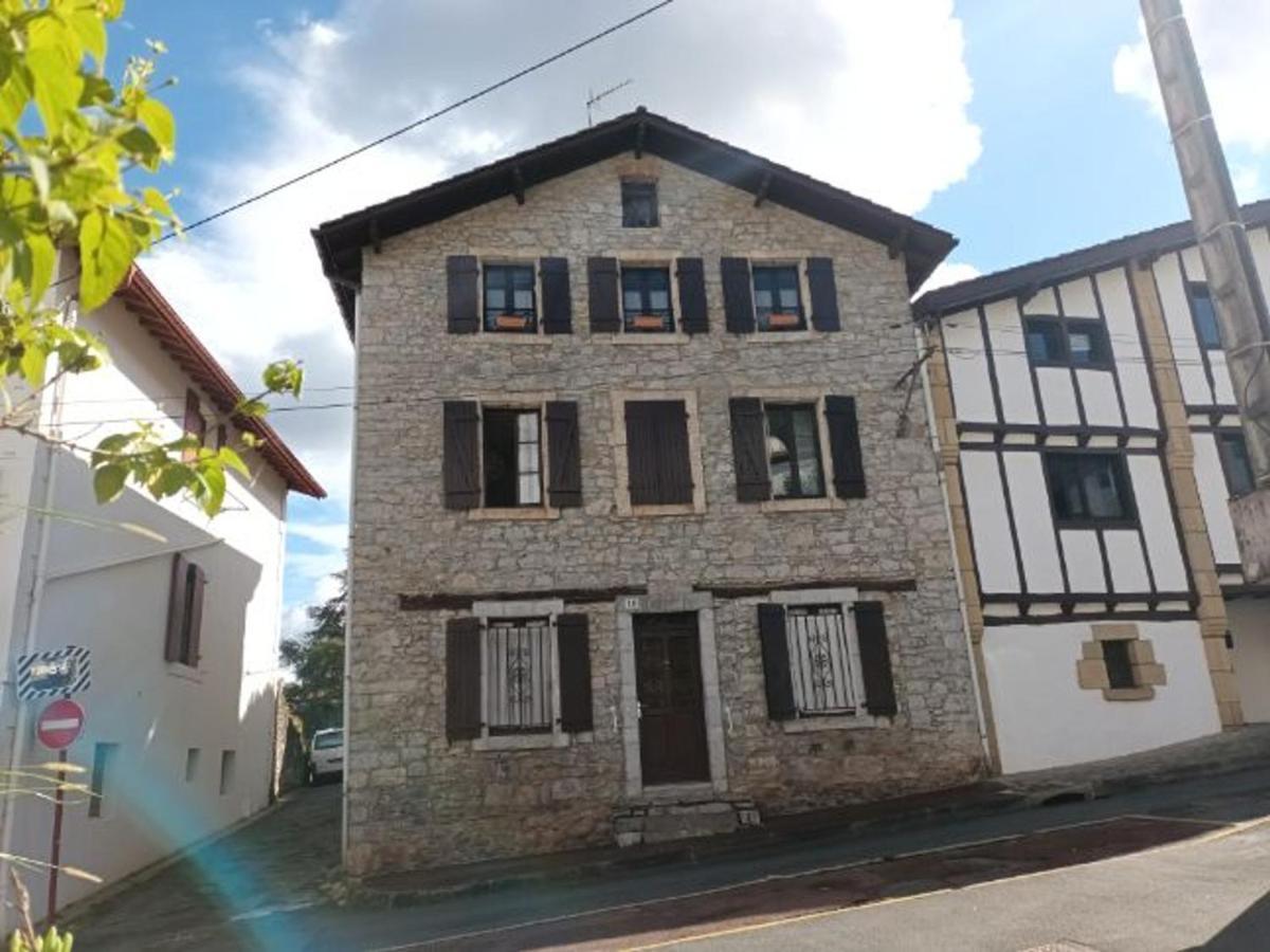 Appartement T2 Renove, Centre-Ville Hendaye, Proche Baie, Sans Ascenseur, Balcon, Calme, Wifi Non Inclus - Fr-1-239-850 Exterior foto